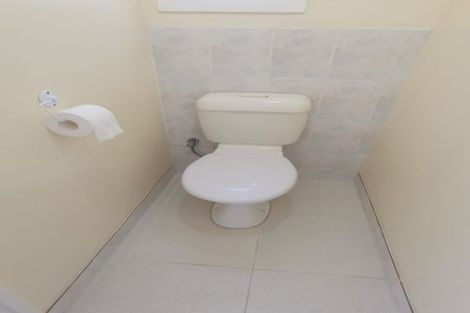 Photo of property in 44 Brandon Road, Glen Eden, Auckland, 0602