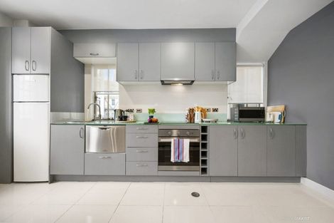 Photo of property in The Quay, 5/332a1 Lambton Quay, Wellington Central, Wellington, 6011