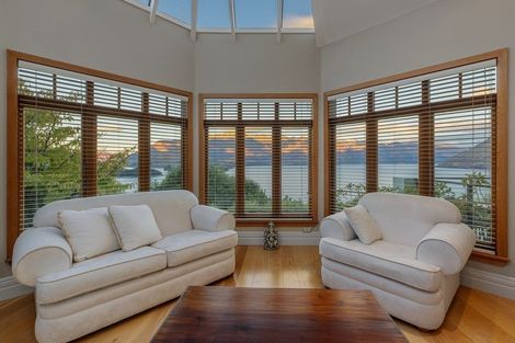 Photo of property in 4 Vanguard Lane, Fernhill, Queenstown, 9300