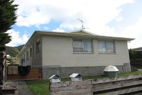 Photo of property in 313a Wellington Road, Wainuiomata, Lower Hutt, 5014