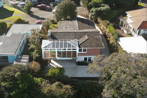 Photo of property in 19 Tregarth Street, Saint Johns Hill, Whanganui, 4501