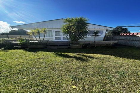 Photo of property in 14a Albert Road, Kelston, Auckland, 0602