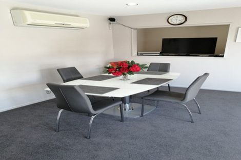 Photo of property in 10 Rubicon Place, Hei Hei, Christchurch, 8042