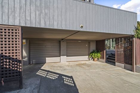 Photo of property in 1 Gunns Crescent, Cashmere, Christchurch, 8022
