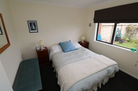 Photo of property in 1 Forbes Road, Foxton Beach, Foxton, 4815