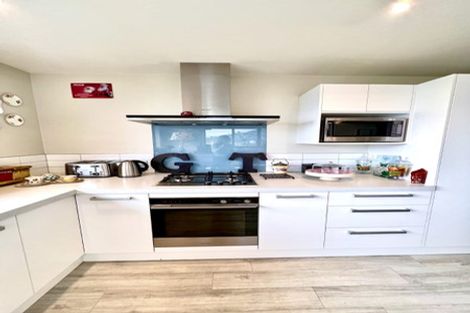 Photo of property in 1 Simeon Quay, Lyttelton, 8082