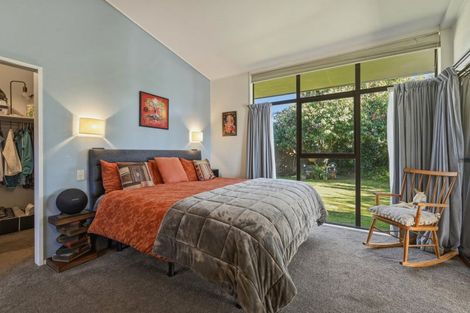 Photo of property in 2 Exeter Place, Tihiotonga, Rotorua, 3015