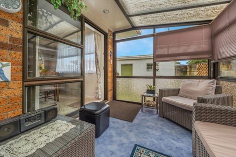 Photo of property in 17 Pryce Place, Silverdale, Hamilton, 3216