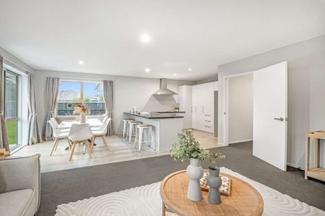 Photo of property in 8 Marble Court, Rolleston, 7614