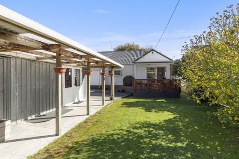 Photo of property in 1312 High Street, Taita, Lower Hutt, 5011