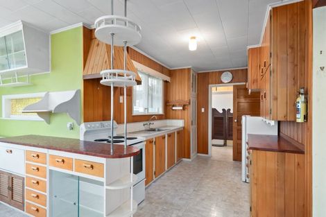 Photo of property in 4 Pringle Street, Taita, Lower Hutt, 5011