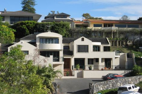 Photo of property in 32 Copperfield Terrace, Mellons Bay, Auckland, 2014