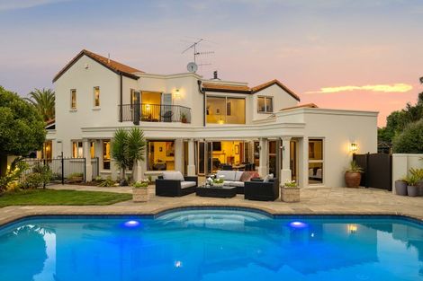 Photo of property in 63 Motueka Quay, Motueka, 7120