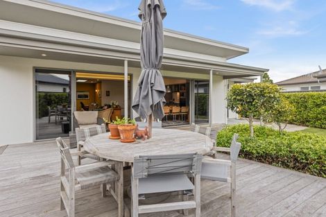 Photo of property in 1 Rotoiti Way, Poraiti, Napier, 4112