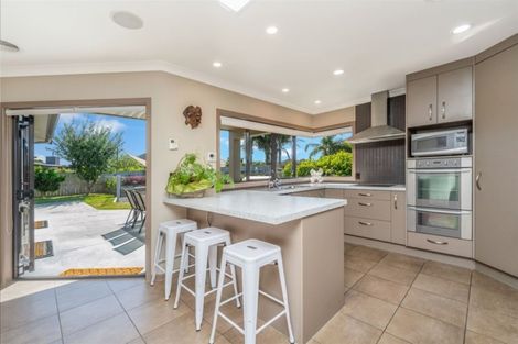 Photo of property in 4 Tarrango Way, Rototuna, Hamilton, 3210