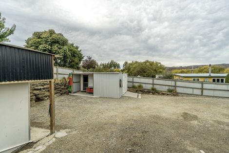 Photo of property in 28 Letts Gully Road, Letts Gully, Alexandra, 9393