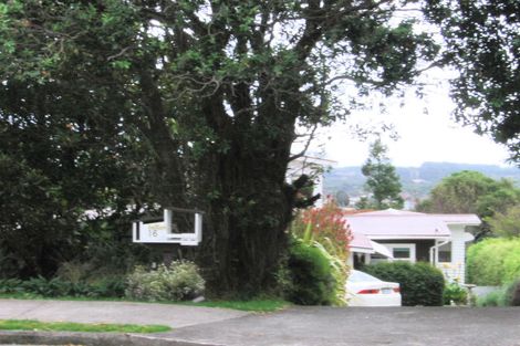 Photo of property in 16 Kotare Street, Waikanae, 5036