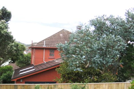 Photo of property in 1 Indus Street, Khandallah, Wellington, 6035