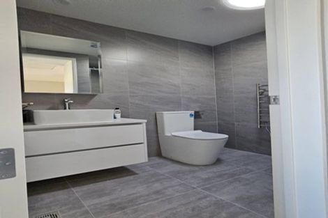 Photo of property in 2/30 Woodford Avenue, Henderson, Auckland, 0610