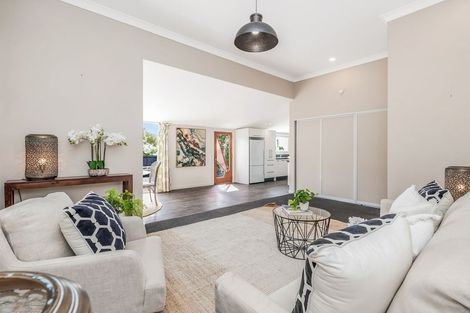 Photo of property in 79 Bridle Path Road, Heathcote Valley, Christchurch, 8022