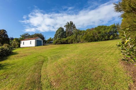 Photo of property in 4 Vipond Road, Stanmore Bay, Whangaparaoa, 0932