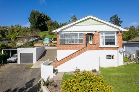 Photo of property in 16 Braeside, Kinmont Park, Mosgiel, 9024