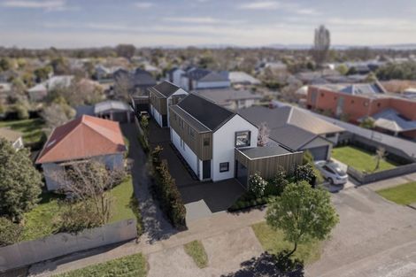 Photo of property in 39 Woodville Street, Edgeware, Christchurch, 8013