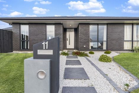 Photo of property in 11 Broadway Parade, Rolleston, 7615