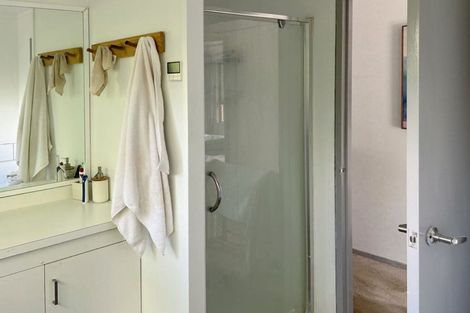 Photo of property in 25 Valley Road, Pukekohe, 2120