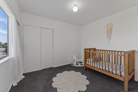 Photo of property in 5 Freyberg Crescent, Waikanae Beach, Waikanae, 5036