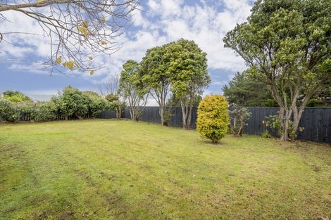 Photo of property in 4 Gates Road, Waikanae Beach, Waikanae, 5036