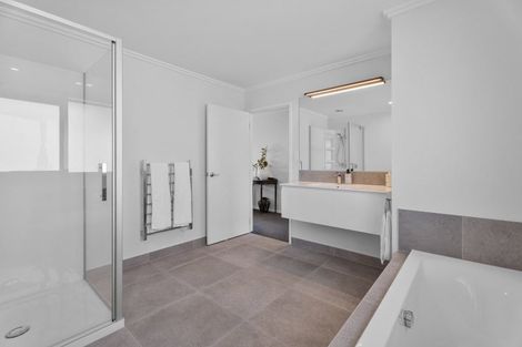 Photo of property in 9 Livery Lane, Taupaki, Henderson, 0782