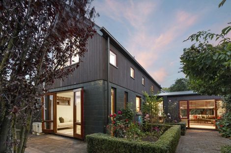 Photo of property in 25 Ilam Road, Upper Riccarton, Christchurch, 8041