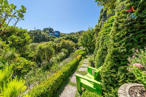 Photo of property in 30 Korokoro Road, Korokoro, Lower Hutt, 5012