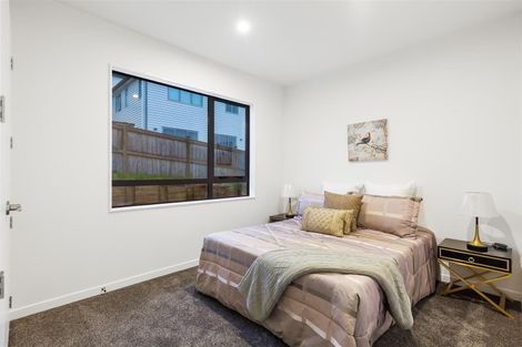 Photo of property in 34 Takurua Terrace, Orewa, 0931