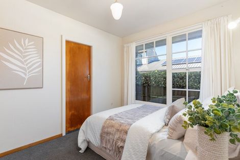 Photo of property in 1/400 Memorial Avenue, Burnside, Christchurch, 8053