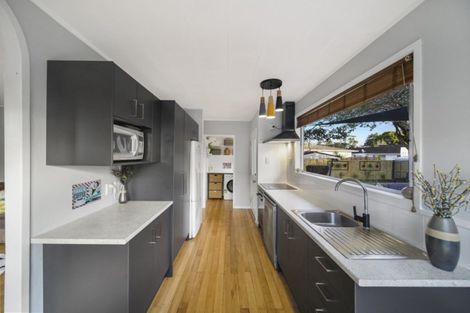 Photo of property in 19 Robert Allan Way, Pakuranga Heights, Auckland, 2010