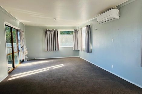 Photo of property in 28 Cargill Street, Papakura, 2110