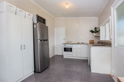 Photo of property in 96 Prince Albert Road, Saint Kilda, Dunedin, 9012