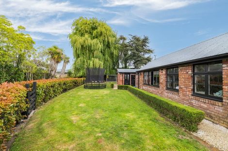 Photo of property in 135 Packe Street, Edgeware, Christchurch, 8013