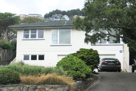 Photo of property in 35 Silverstream Road, Crofton Downs, Wellington, 6035