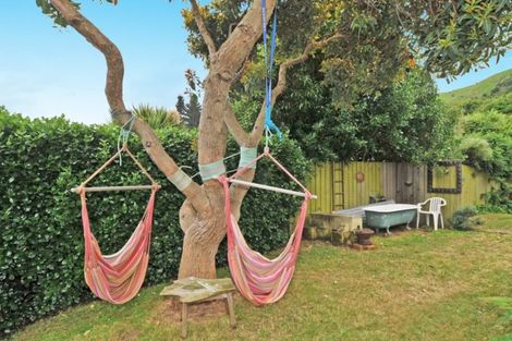 Photo of property in 240 Harington Point Road, Lower Portobello, Dunedin, 9077