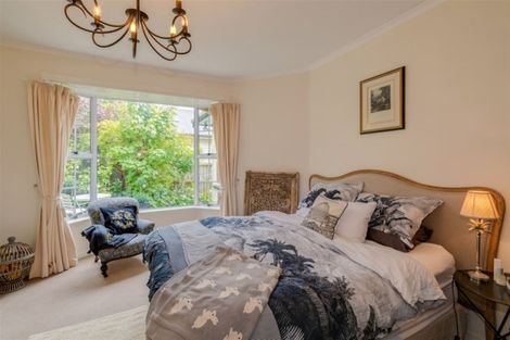 Photo of property in 17 Alpha Avenue, Strowan, Christchurch, 8052