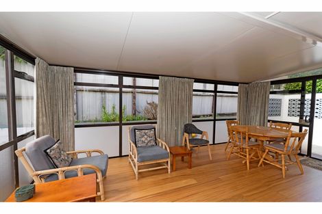 Photo of property in 23 Robert Burke Place, Henderson, Auckland, 0612