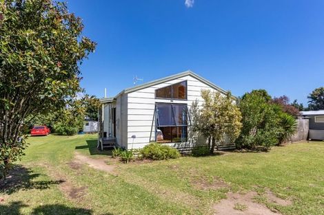 Photo of property in 117 Rangi Avenue, Whangamata, 3620