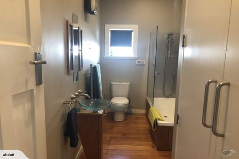 Photo of property in 10 Palm Avenue, Lyall Bay, Wellington, 6022