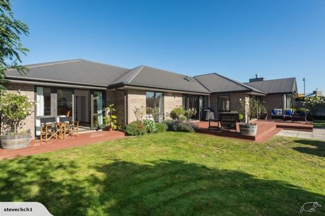 Photo of property in 3 Reka Street, Parklands, Christchurch, 8083