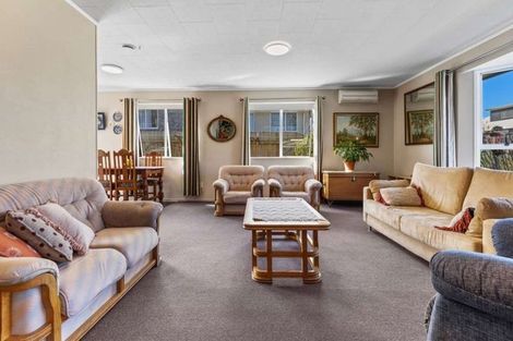 Photo of property in 41 Tawavale Street, Pukehangi, Rotorua, 3015