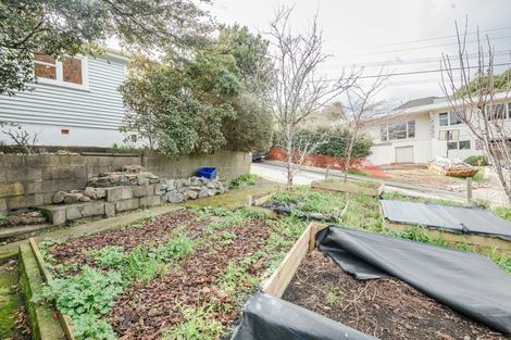 Photo of property in 94 Woodland Road, Johnsonville, Wellington, 6037