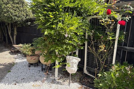 Photo of property in 35 Broken Run, Wigram, Christchurch, 8025